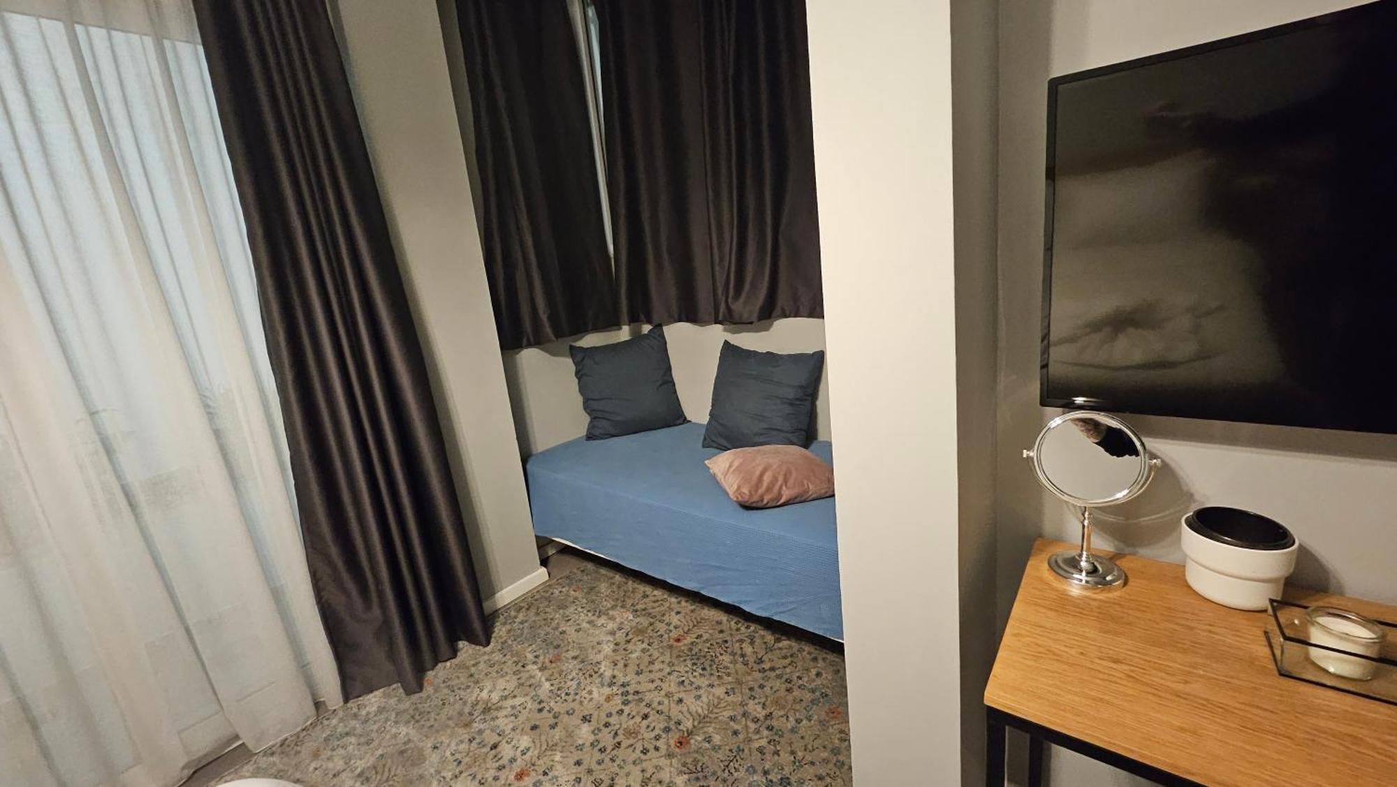 A Place 4 U Under Acropolis Apartment Athena Bagian luar foto